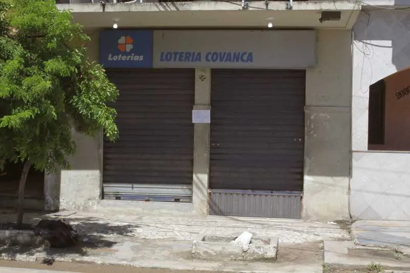 Grupo usou casa de vizinha para fazer roubo   