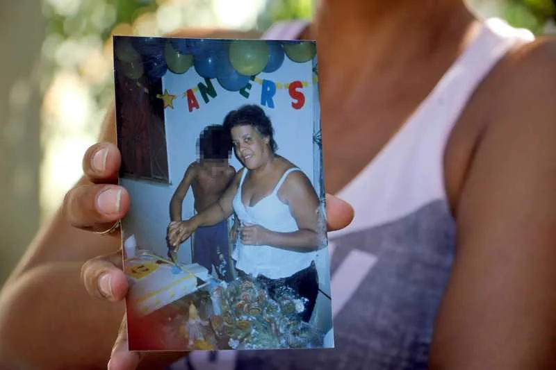 Idosa morre após ser mantida como refém em Itaipuaçu