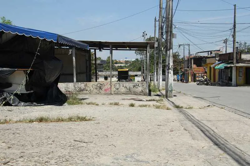 Familiares e amigos acompanharam enterros dos três 