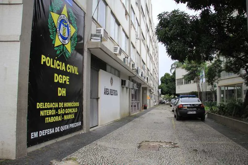  O corpo da vítima foi encontrado na Avenida Ewerton Xavier