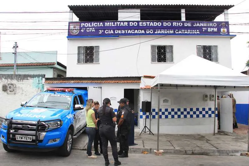 A cúpula da PM esteve ontem na inauguração da unidade  
