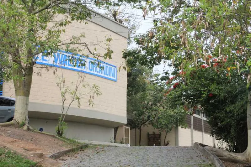 O Walter Orlandini, no Patronato, foi umas 11 escolas da rede estadual para receber R$ 15 milhões recuperados pela Lava-Jato