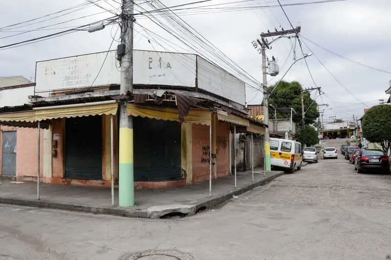 Segundo os moradores, o índice de roubos é alto no local