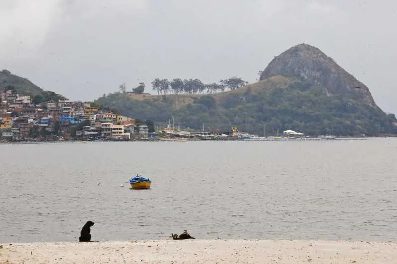 >> O corpo da mulher foi encontrado na orla da Praia de Charitas