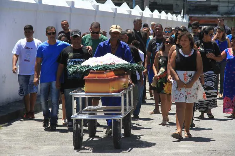 Martha Pereira Romero, de 61 anos, foi uma das moradoras que morreram na tragédia
Dalvina