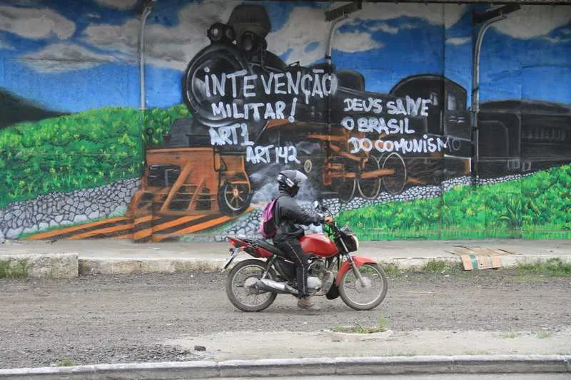 Pinturas estão sendo alvo de ataques de vândalos em SG