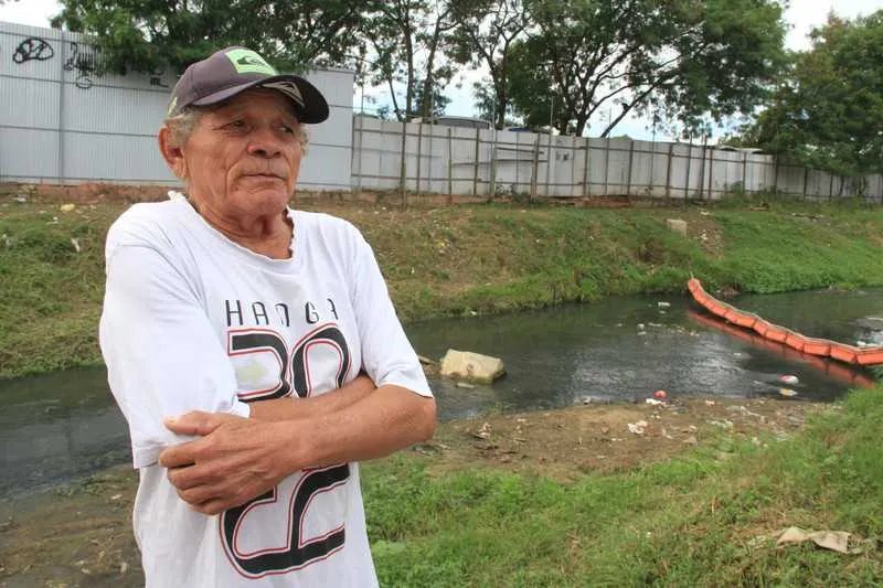 Segundo os moradores, o rio Capote, em Tribobó, não é dragado há pelo menos 15 anos
Ivanildo da Silva