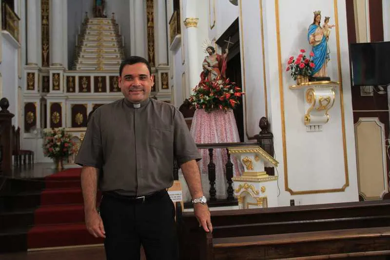 Programação conta com procissão, missas e festas típicas com barraquinhas e quadrilha