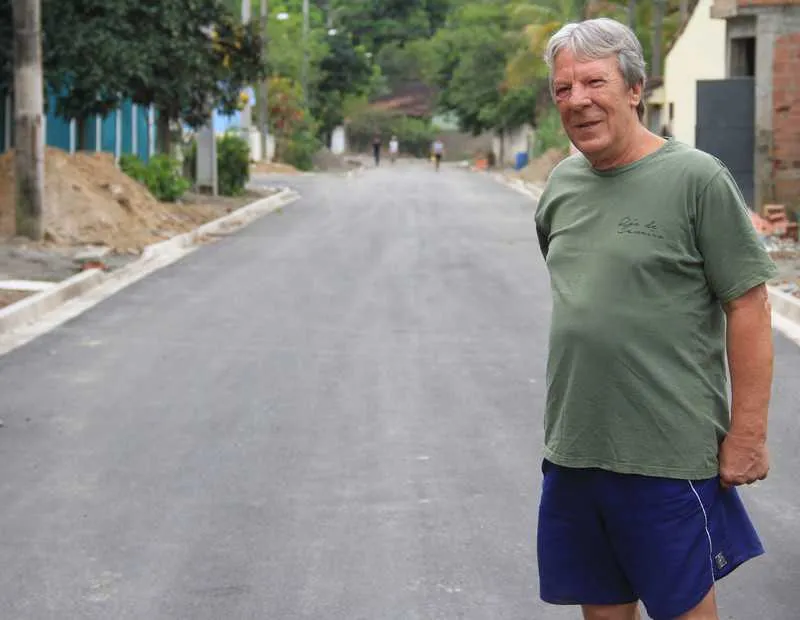  O deficiente visual Celso Pontes lidera a luta dos moradores para ter a tão sonhada urbanização