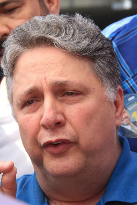 Garotinho afirmou que manterá a campanha apesar da decisão