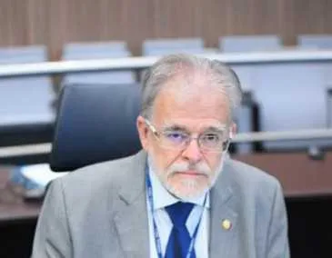 José Chacon morre atropelado em Brasilia