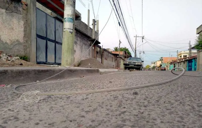 Moradores temem algum acidente na Rua Pedro Ferreira