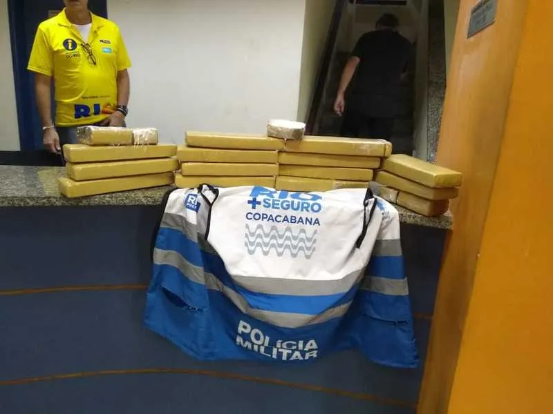 Maconha apreendida está avaliada em R$ 60 mil  