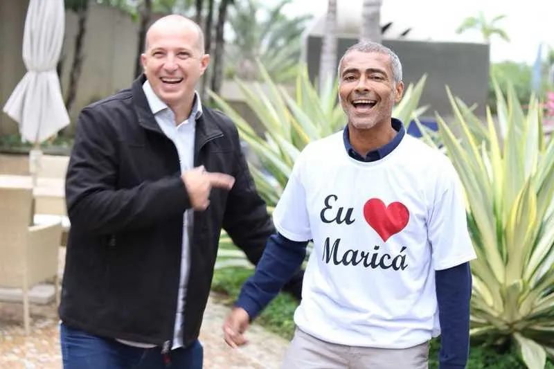 Com de Delaroli (PR) na chapa, campanha de Romário (Podemos) terá mais tempo na propaganda
