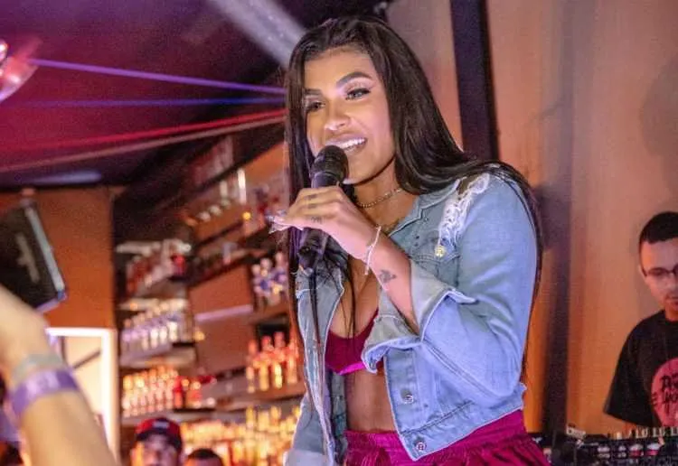 Show começa a partir das 21h