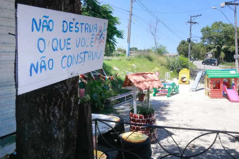 A agente comunitária Vânia Fernandes construiu um parque na altura do Porto do Rosa