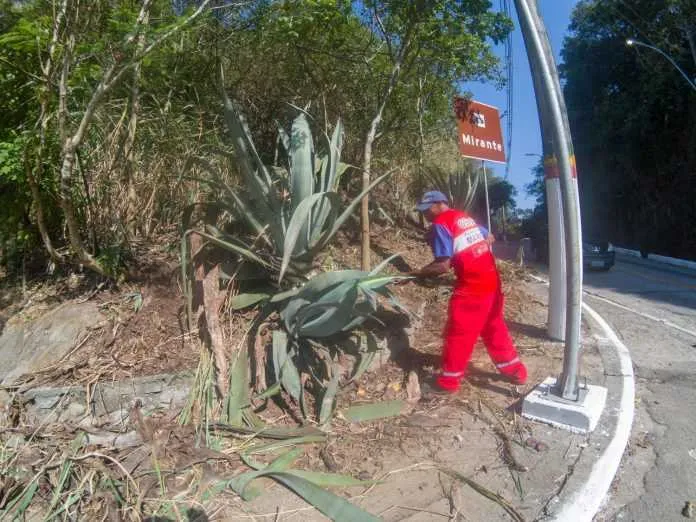 Melhorias começaram pelo Recanto, que recebeu limpeza, patrolamento e pintura das vias