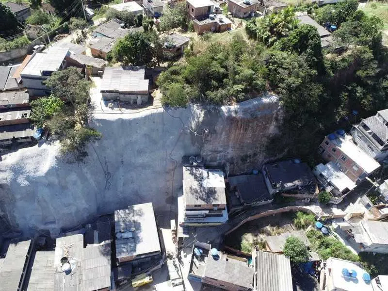 As obras de contenção de encostas acontecem na Zona Norte