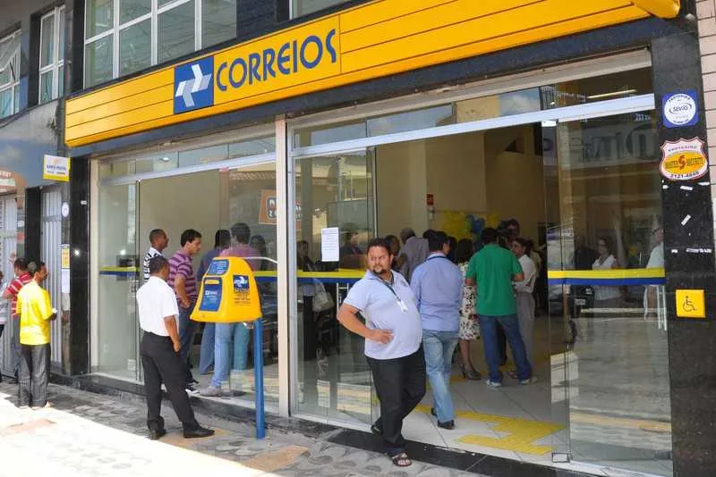 Os postos de vistoria do Detran e agências dos Correios também não funcionam neste sábado