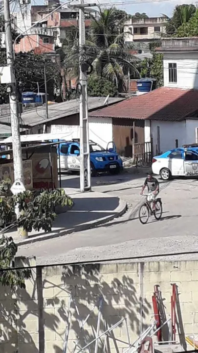 Policiais do 7ºBPM (São Gonçalo) fizeram operação no local