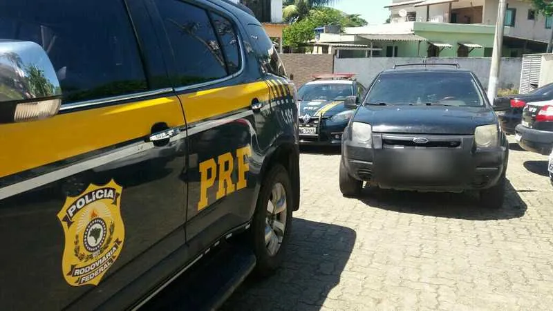 Eco Sport, roubado em São Gonçalo há cinco anos, foi apreendido em Campos, com placa clonada