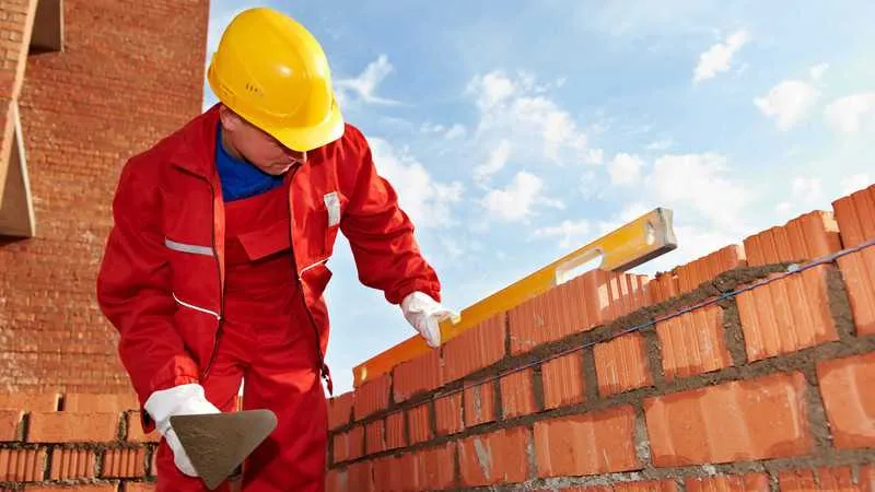 Cursos gratuitos oferecem conhecimentos em construção civil