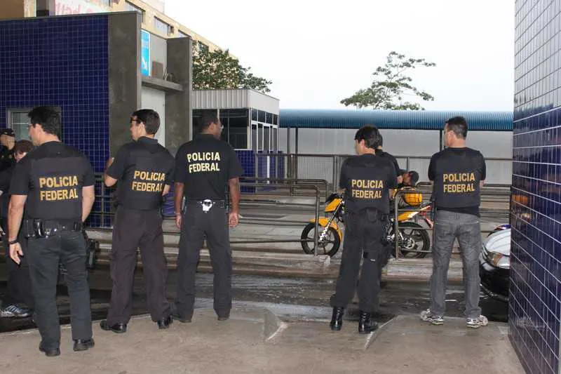 Polícia de Fronteiras teria atribuições da Polícia Federal