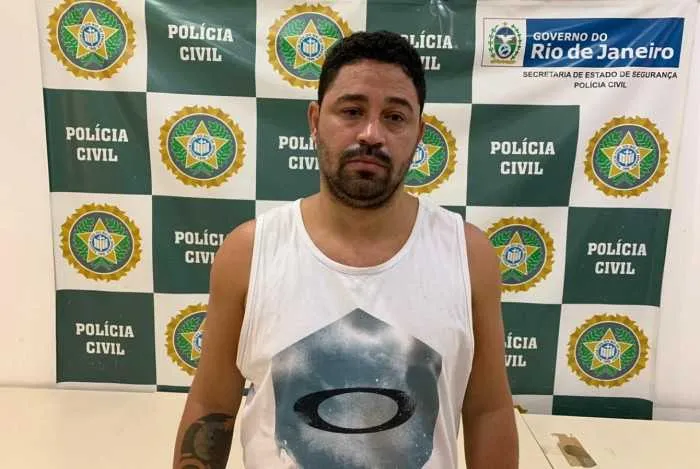 Leonardo: ‘matuto’ do CV  