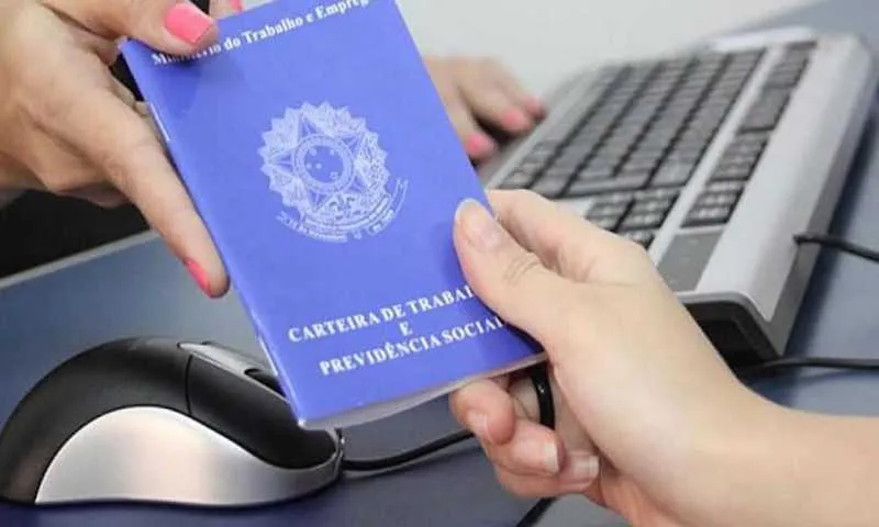 Para o nível fundamental, a taxa de inscrição é de R$ 25, já para o médio, R$ 40.