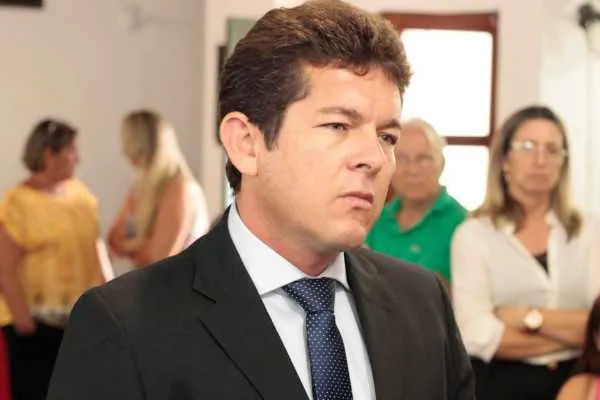 Município autoriza o serviço de mototáxi de acordo com decreto