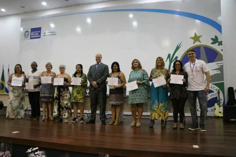Profissionais de diversos municípios participaram da cerimônia