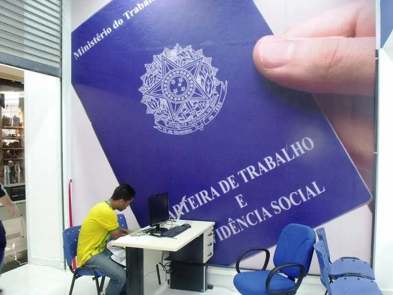Os interessados devem se dirigir às unidades do Sine-RJ