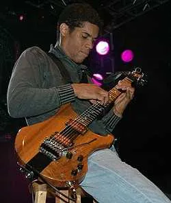 Guitarrista fará em breve nova parceria com Jorge Benjor
