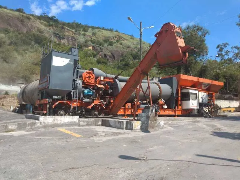Equipe de OSG constatou que a produção de asfalto para as vias municipais, localizada no bairro Água Mineral, está paralisada