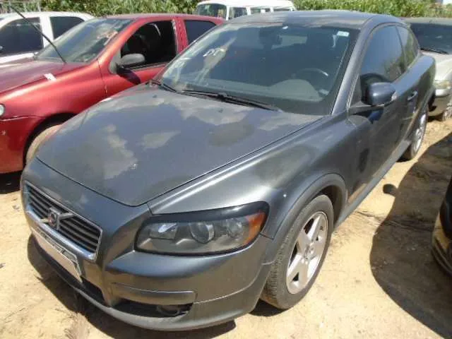 Carro volvo está valendo R$ 6 mil 