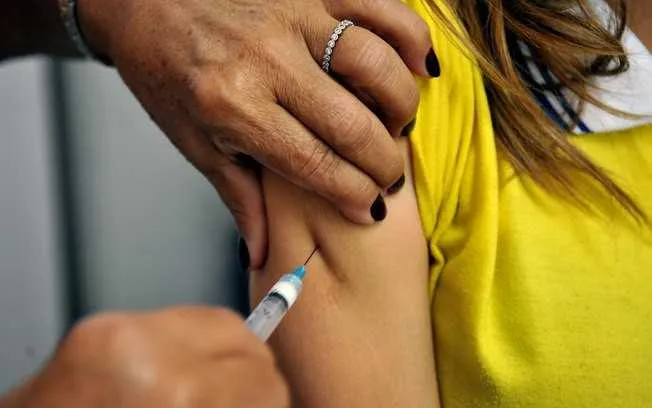 >> Certificado internacional só para quem tomou a dose padrão