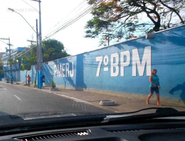 Imagem ilustrativa da imagem Adolescente é baleado durante troca de tiros em São Gonçalo