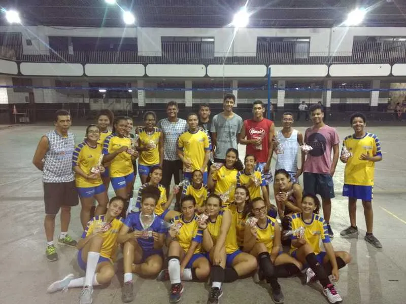 SGVC realiza seus treinos na quadra do clube Tamoio e já revelou atletas para o voleibol profissional