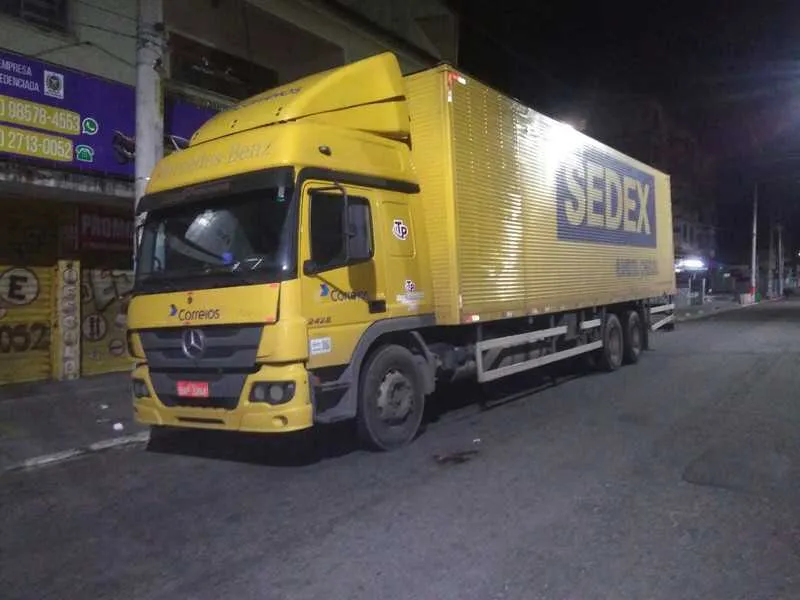 Os criminosos já haviam interceptado o caminhão na região