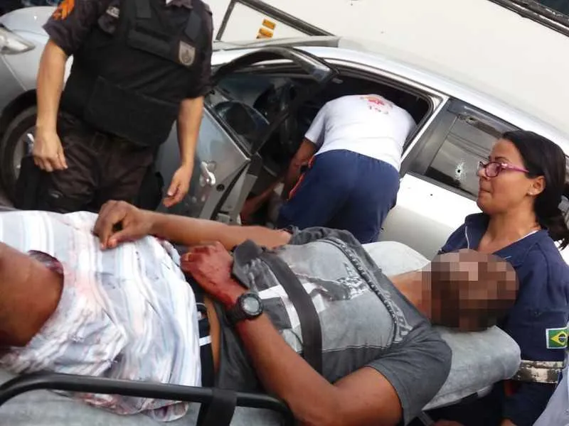 De acordo com as investigações, o PM e o pai dele foram atacados  por ocupantes de um carro