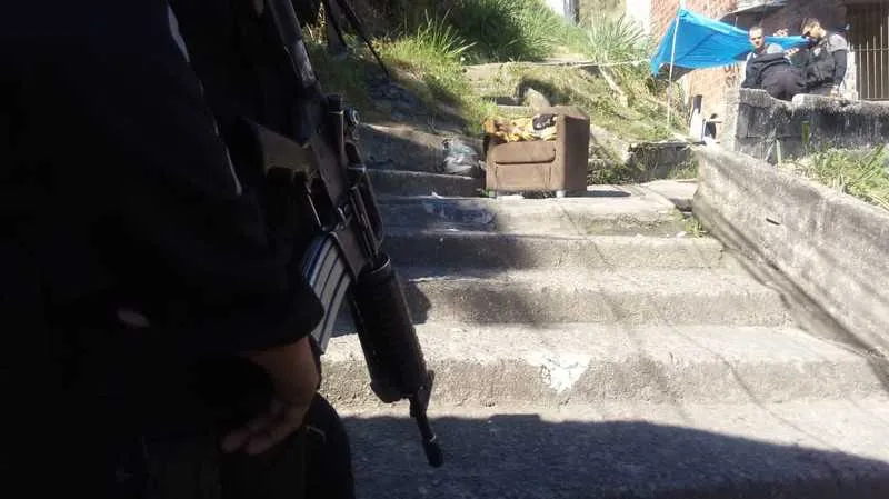 Um segundo acusado foi baleado