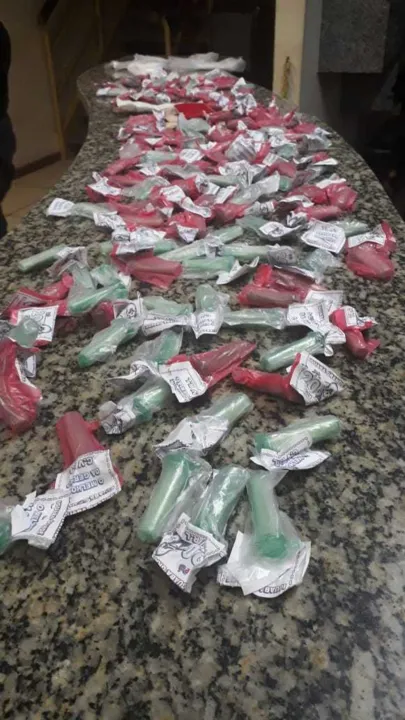 Suspeito e drogas foram encaminhadas para a 126ª DP