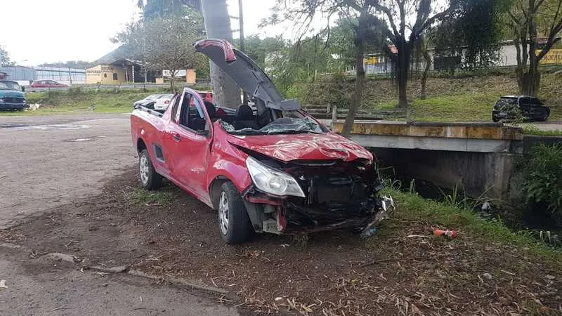 Acidente causou engarrafamento de mais de 2km