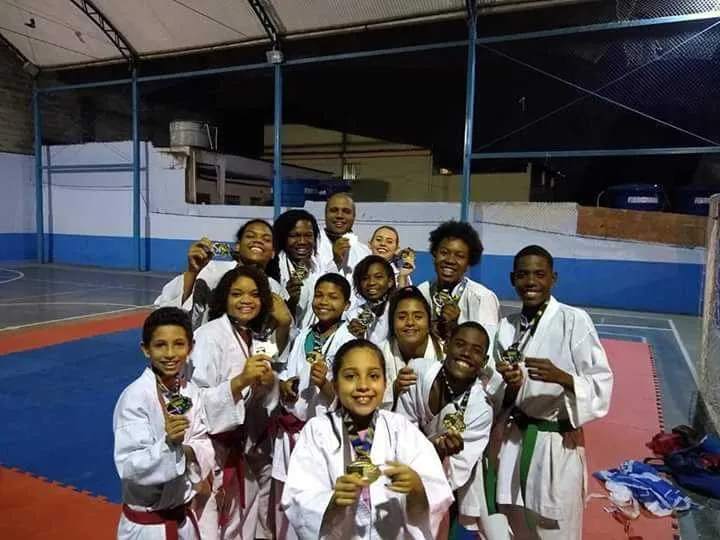  Os alunos do professor Maurício Marmelo participarão da Copa SG de Karatê, no Clube Tamoio