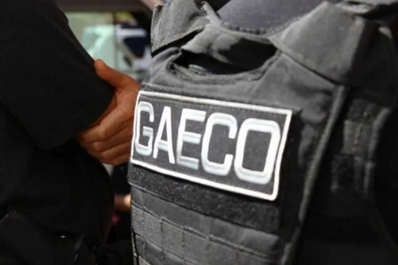Criminosos seriam ligados ao Comando Vermelho