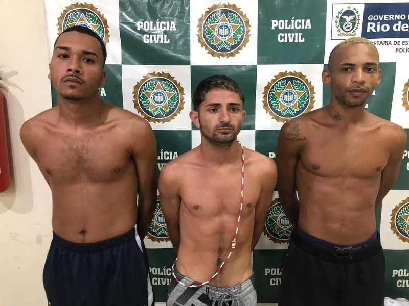 Suspeitos foram presos a caminho de comunidade de Niterói