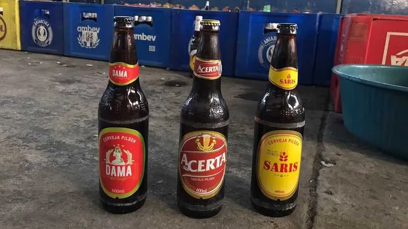 Polícia apreendeu cerca de 40,8 mil garrafas da bebida