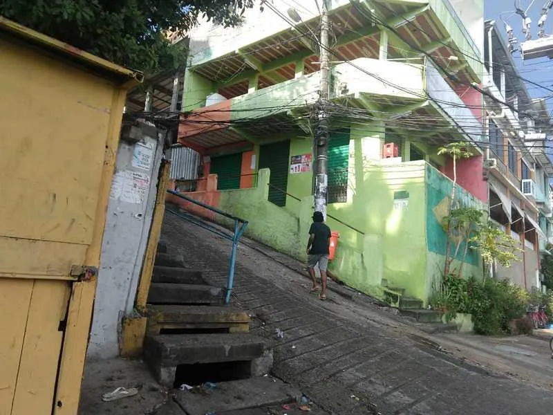 Comércios da comunidade do Preventório estão fechados na manhã desta terça-feira (7)