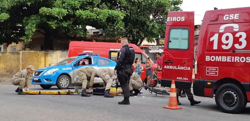 Ciclista foi atingido por um carro ao sair da Rua Piracicaba