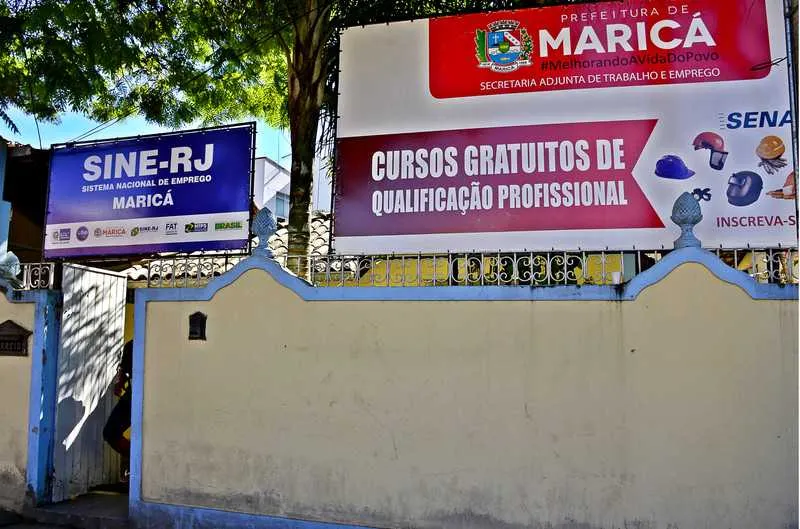 Sine fica na Rua Carlos Rangel, nº 51, no Centro